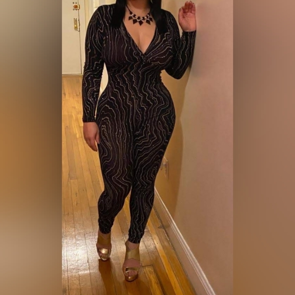 UPTOWN USA Women's Jumpsuits & Rompers Deep V Neck Sparkly S